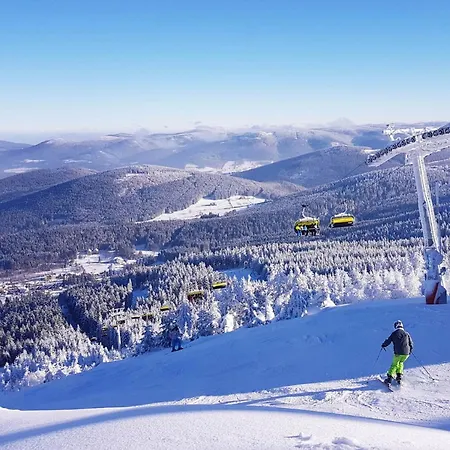 - Bialaperla 公寓 4*