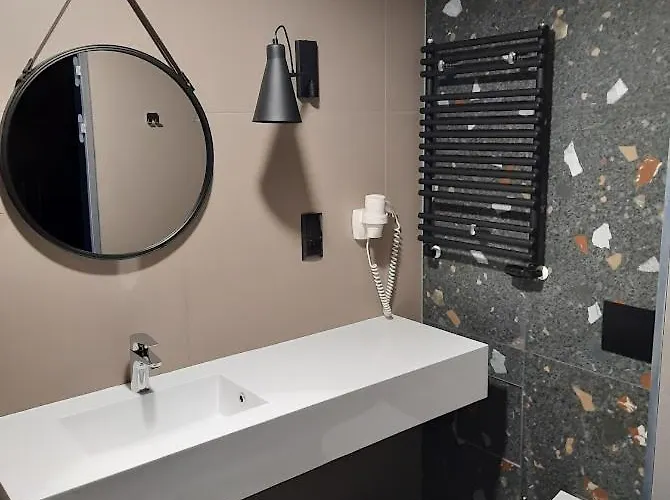 - Bialaperla 4* Sienna (Klodzko)